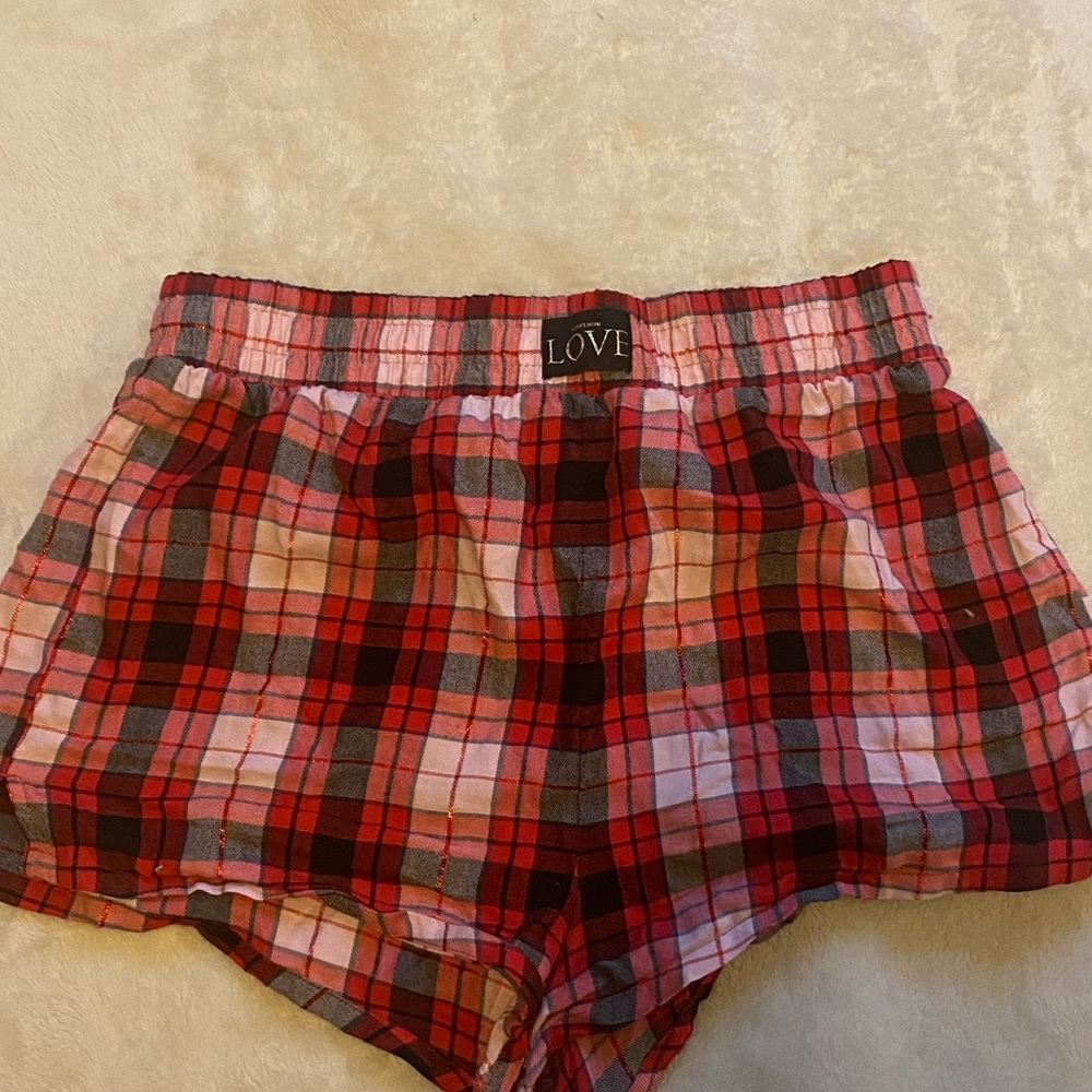 victoria’s secret pajama shorts